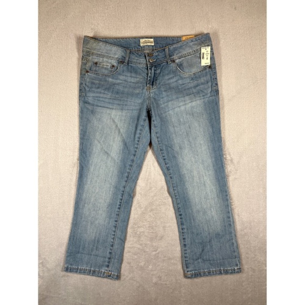 Aeropostale Vintage Y2K Low Rise Capri Jeans Womens 7/8 Medium Wash 2000's style